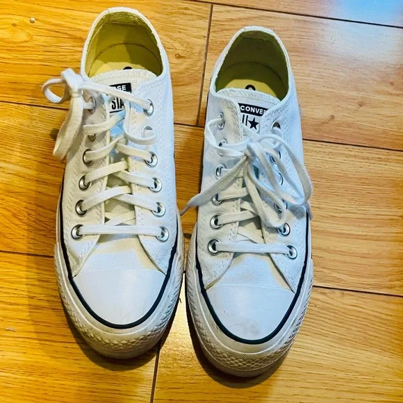 Converse Chuck Taylor All Star Platform Sneakers - Picture 3 of 5